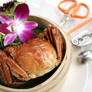 “蟹八件”让您优雅地吃螃蟹